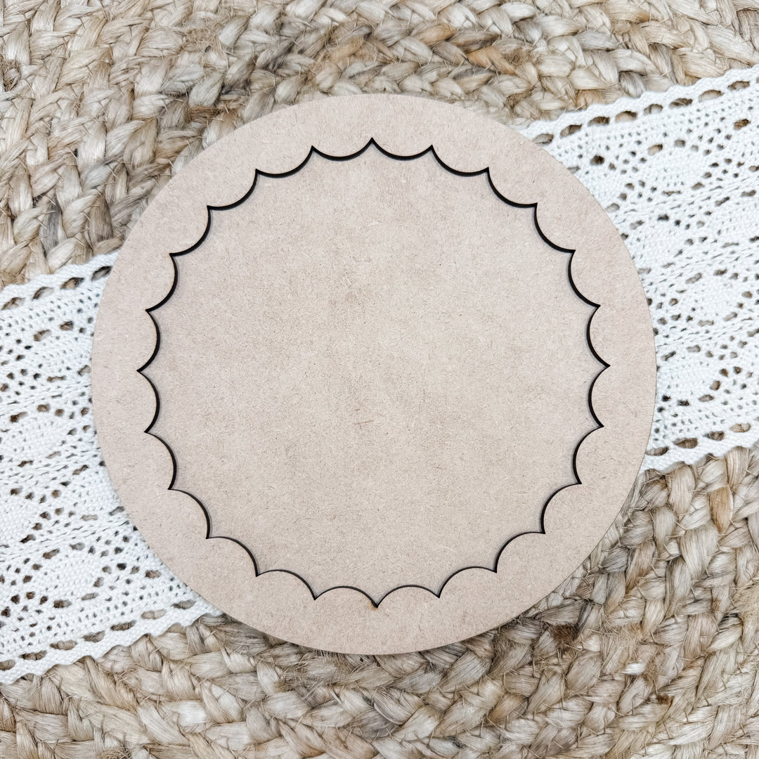 Medium Scalloped Round Frame Wood Blank 6"X6"