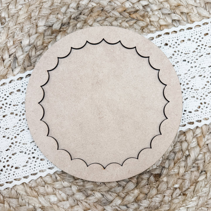 Medium Scalloped Round Frame Wood Blank 6"X6"